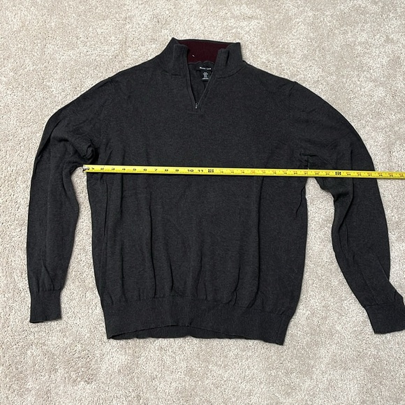 Beautiful 1/4 zip sweater. EUC - Picture 2 of 4